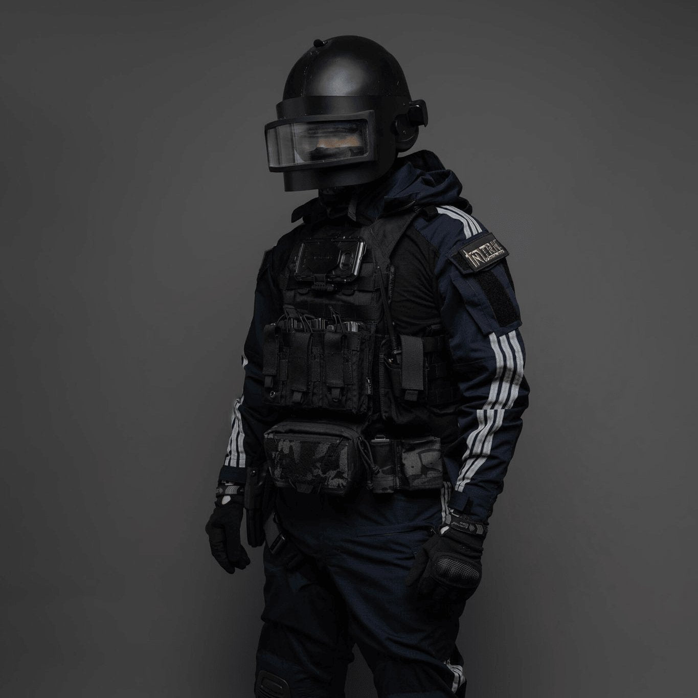 Ubas Militaire Bleu